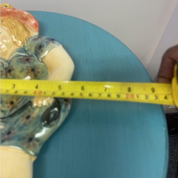 VINTAGE CERAMIC WALL DECOR OR SPOON REST MADE IN ITALY CUTE LADY WITh dog - Picture 4 of 6